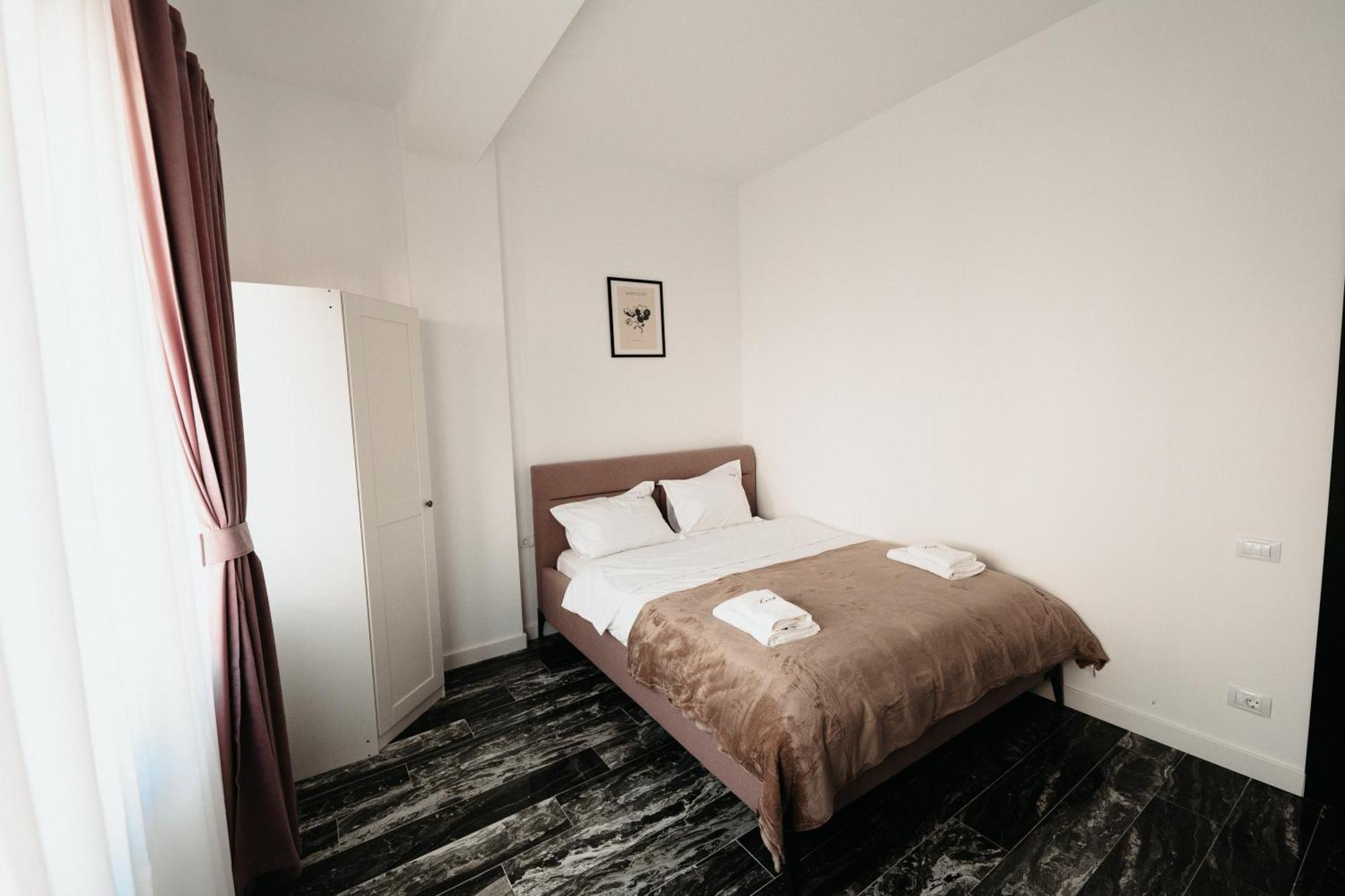 Luxury Cozy Apartments Сучеава Екстериор снимка
